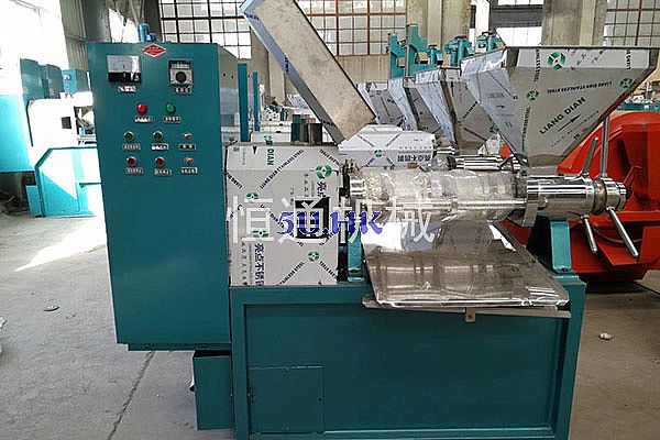 花生榨油機能不能使用220伏電