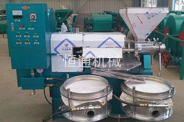 液壓榨油機對不同的油料加工應(yīng)該注意的要點